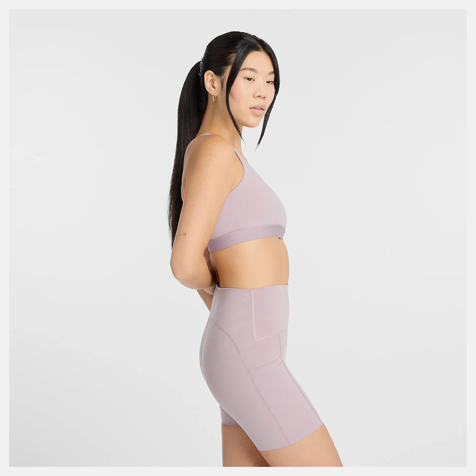 NB Sleek Medium Support Pocket Sports Bra - Ice Wine