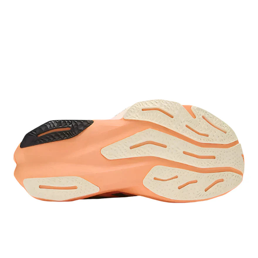 New Balance FuelCell FuelCell Rebel v4 - Hot Mango/Angora and Black